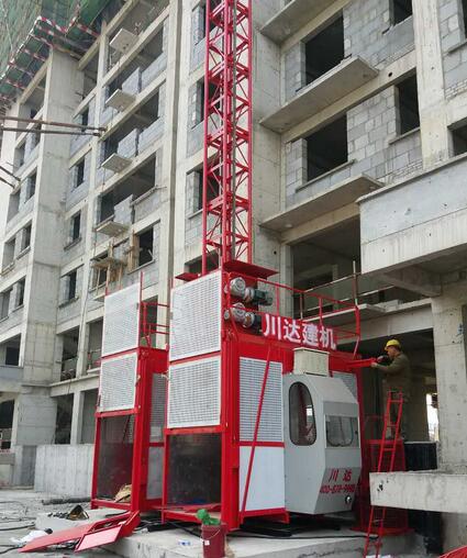 河南川達(dá)施工升降機(jī)廠家告訴您防墜器的保養(yǎng)措施