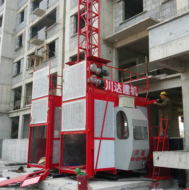河南川達(dá)施工升降機(jī)租賃時(shí)要做好哪些檢查？